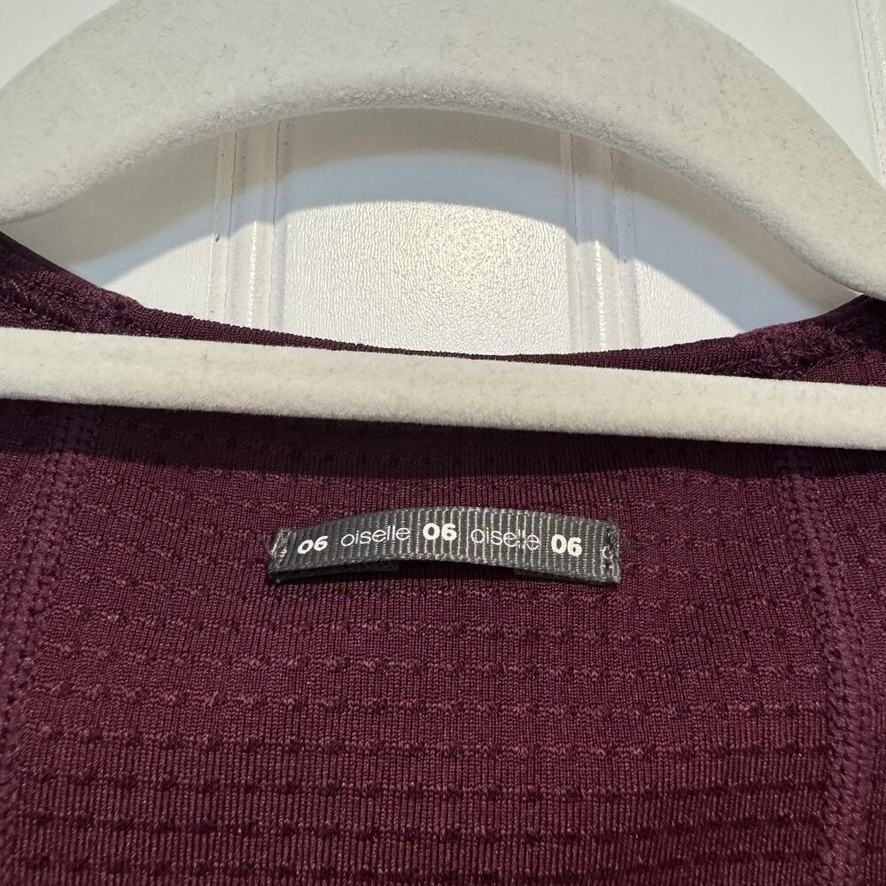 Oiselle Purple Flyout Sports Bra Size 6 - Picture 3 of 4